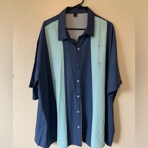 Men's Blue and Light Blue Short Sleeve.  Size 4XL. Beautiful and comfortable.